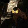 re's profile picture