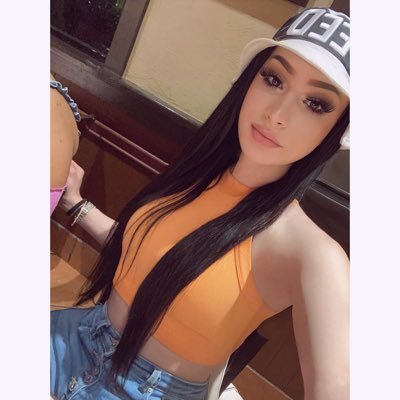 Nicoleem1100's profile picture