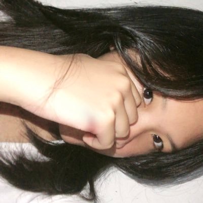 v♱'s profile picture