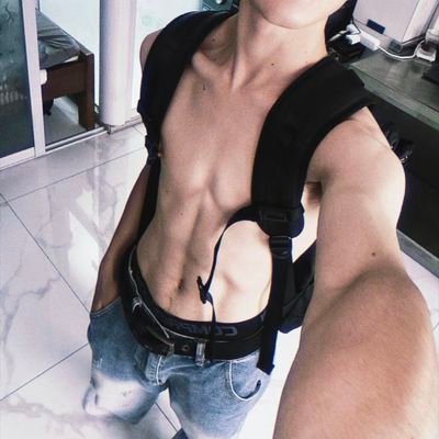 Rado_1s's profile picture