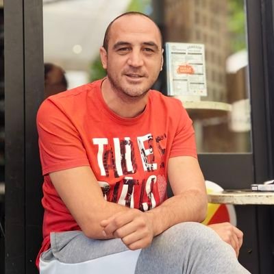 Papazjanija5's profile picture