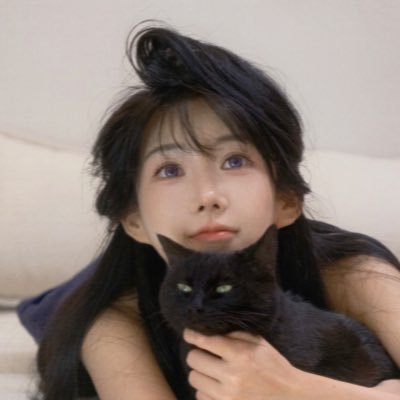 芝麻奶糖猪's profile picture