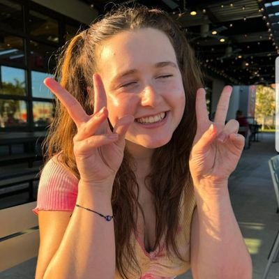 Alana Rose 🌹's profile picture