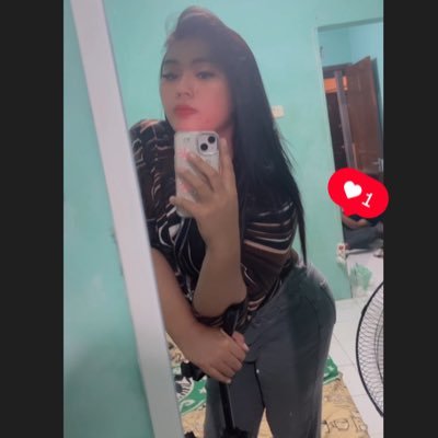 DShemale26's profile picture