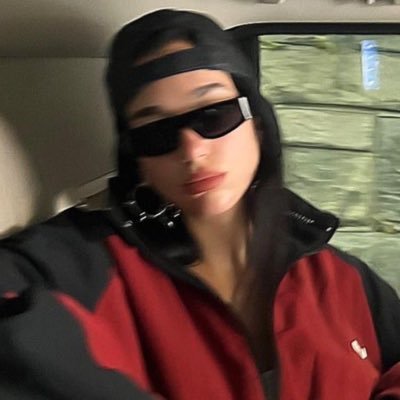 aylin,'s profile picture