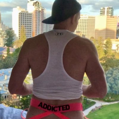 addicted2fist's profile picture