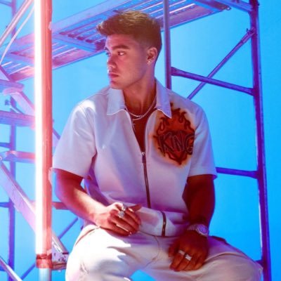BAILEY MAY's profile picture