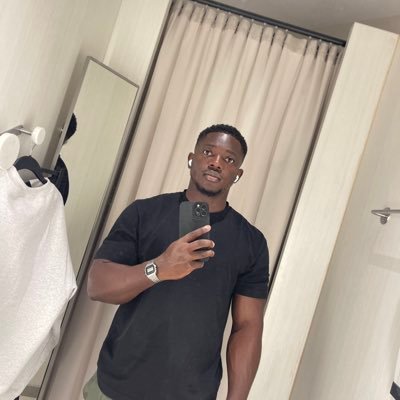 manlikeferzan's profile picture