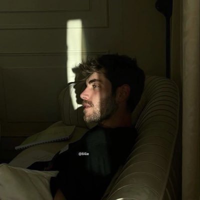 ll4ie's profile picture
