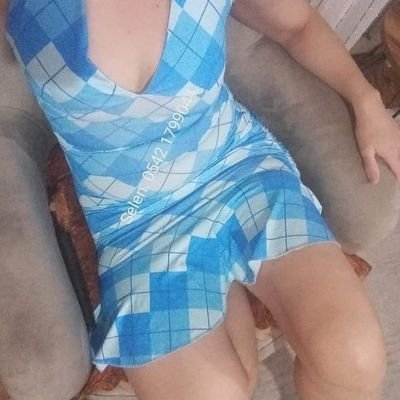 selenmanisali's profile picture