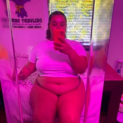 HoneyBluntress's profile picture