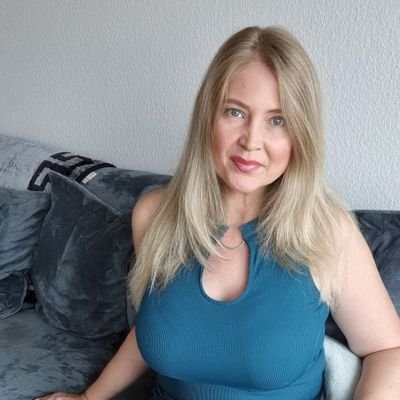 Klassischekurve's profile picture