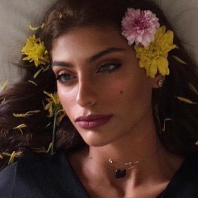 عُهود's profile picture