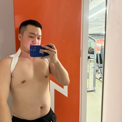 TeddyGG6910's profile picture