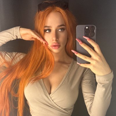 Chloe Ziva ✨'s profile picture