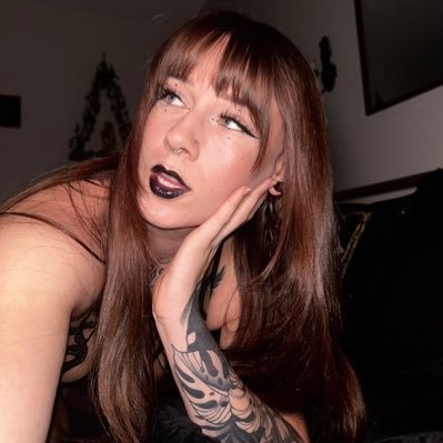 Athena love's profile picture