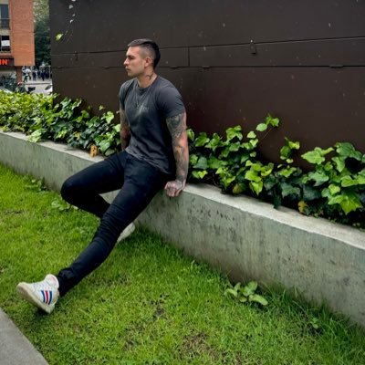 Nicolás 👀's profile picture