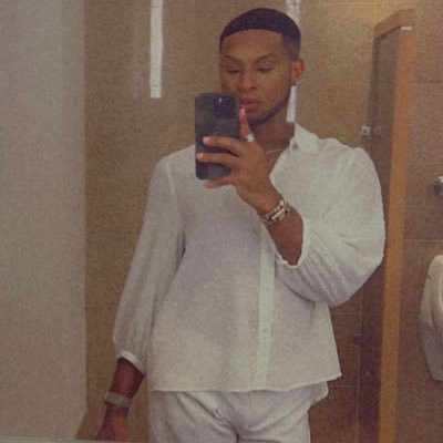 🅃 🅁 🄴 🅂 🄷 🄰 🄰 🄳's profile picture