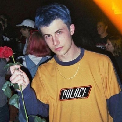 🏂 | public enemy #1's profile picture