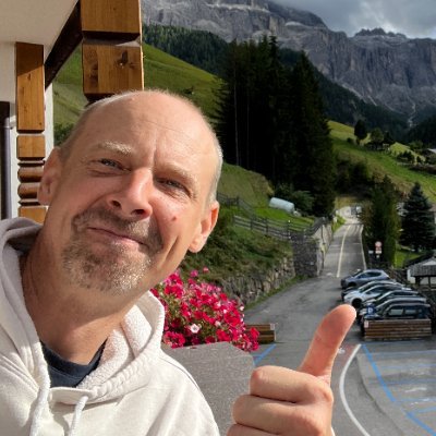 Patrick aka "Tesla Kägi" 🇨🇭⚡️💚✌️'s profile picture
