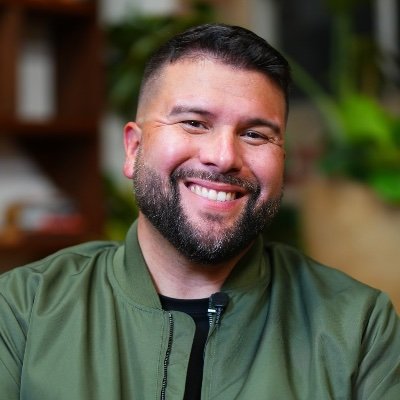 Carlos Gil's profile picture
