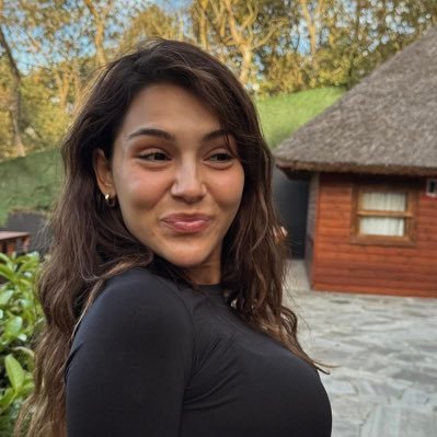 rivrivarzu's profile picture