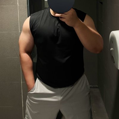 JohnnyHotdog's profile picture