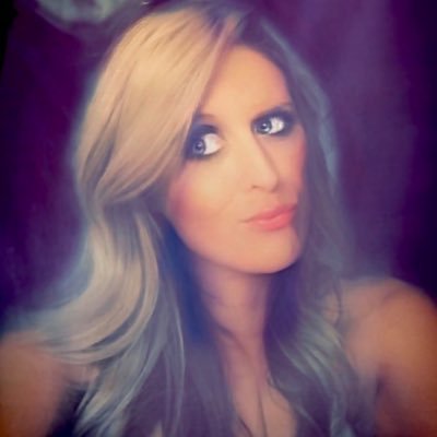 chrissy paradis's profile picture