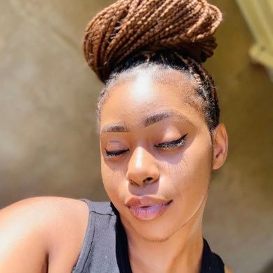 FLAVINE KALALYXE's profile picture