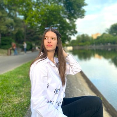 Selin's profile picture