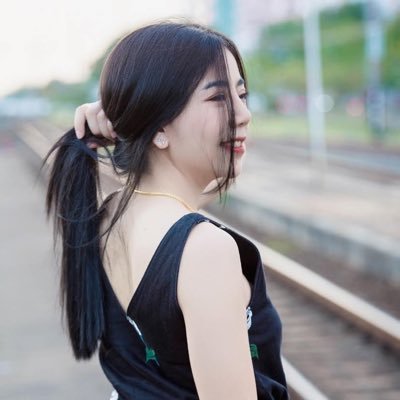 FirstFirst “นวดบุรีรัมย์”'s profile picture