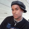 T young profil fotoğrafı