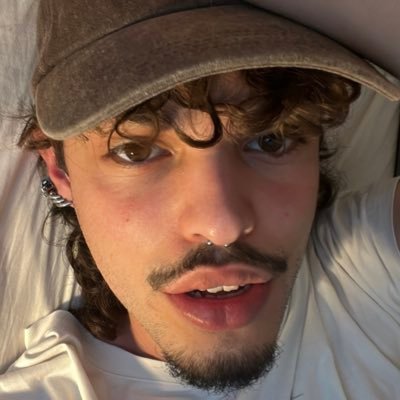 ultra bogoss's profile picture