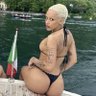 Profilbild von Nisha Love