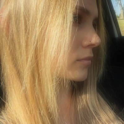 *'s profile picture