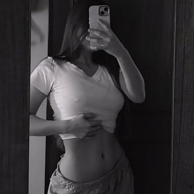 justsabrina0's profile picture