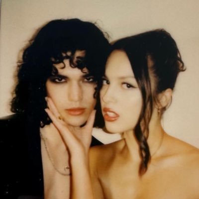 onlineluvrrs's profile picture