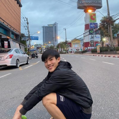 ･ﾟ✷ 🌻🪥 𝒮♡𝓇𝓇𝓈𝓇𝓌 ✷ﾟ･'s profile picture