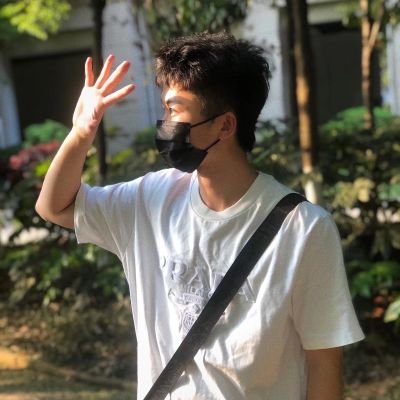 77qi_xi's profile picture