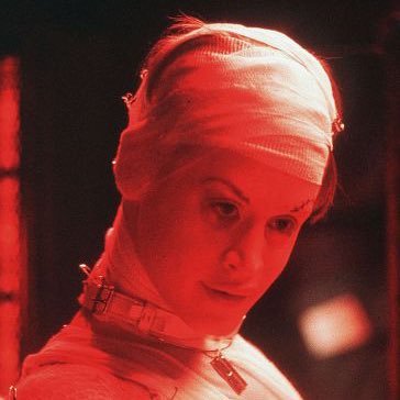 Robyn Sin Love's profile picture
