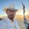 Armando Valencia's profile picture