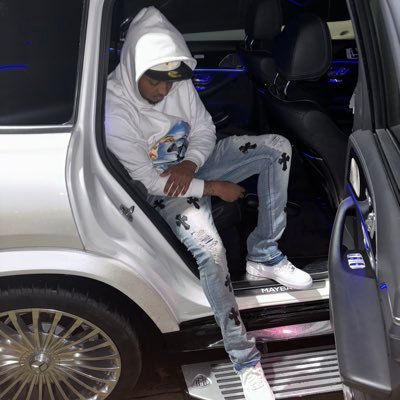 Show_Out_Time's profile picture