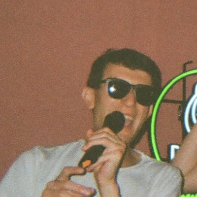 azwolk's profile picture