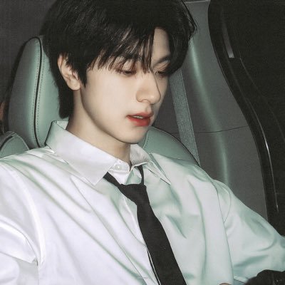프롬's profile picture