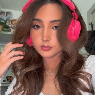 TNX hapa ˚ʚ🪬ɞ˚'s profile picture