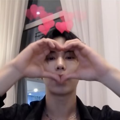 eunwo_030's profile picture