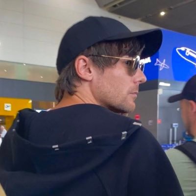 defenceless_28T's profile picture
