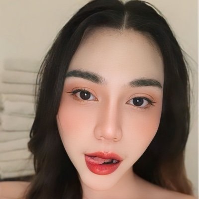 LadyboySoDa's profile picture