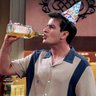 charlie harper profil fotoğrafı