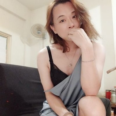 美的不明顯的姊姊's profile picture